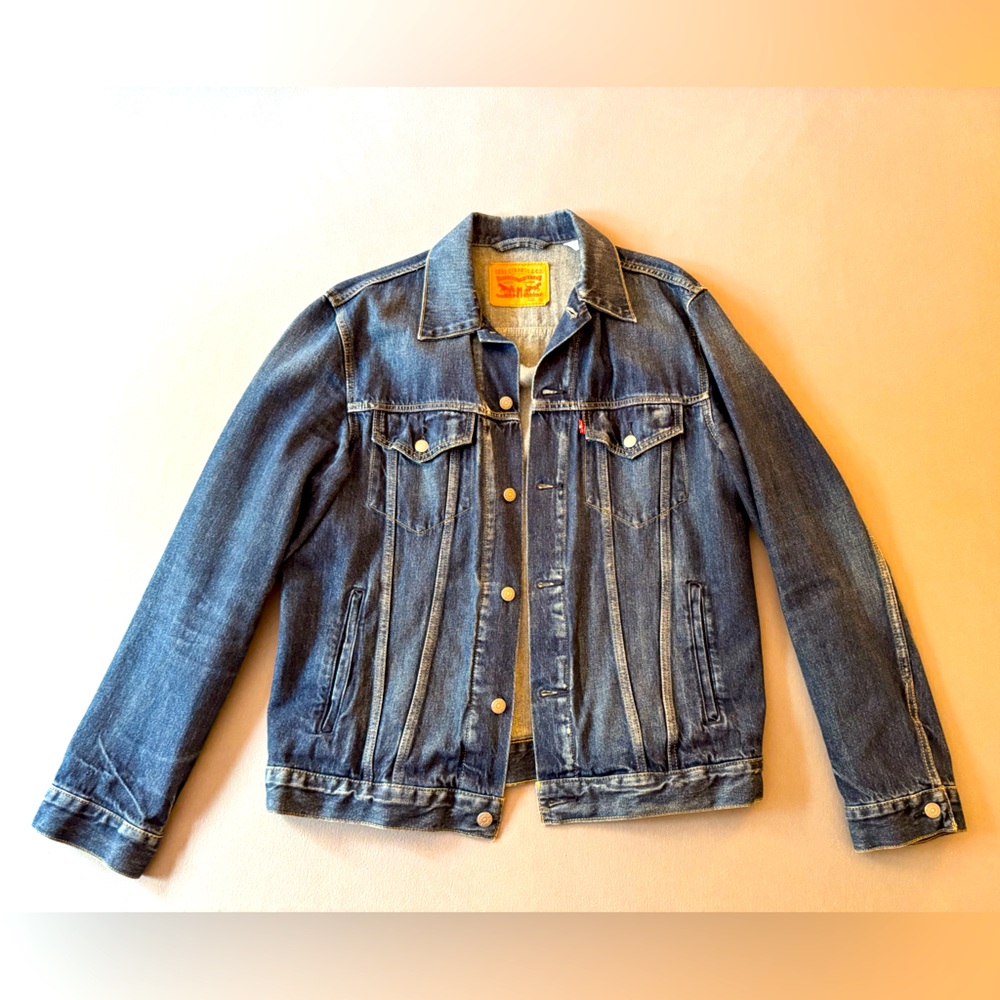Levis Truckers Jacket, size XL